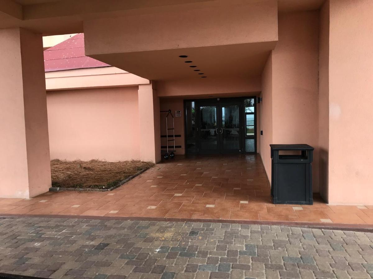 Sea Chase Aparthotel Orange Beach Exterior foto
